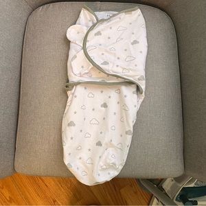 3 PACK, NEVER USED SWADDLES
